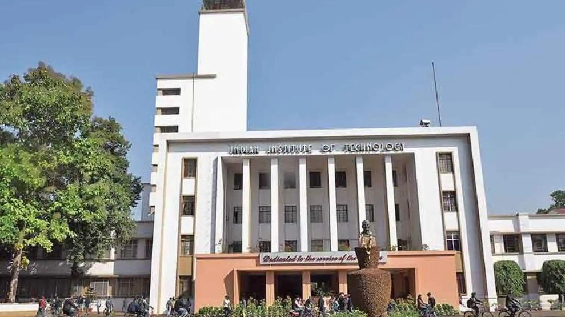 IIT Kharagpur Launches AI-Based Emotional Wellness Tool and “Campus Moms” to Prevent Student Suicides zyael talks